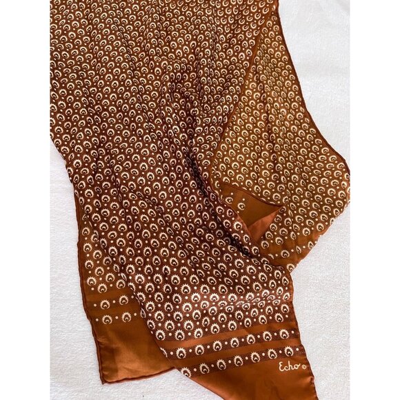 Lot of 4 Vintage to Modern Scarves Brands Echo Vera Vince Camuto Honey - Picture 3 of 11